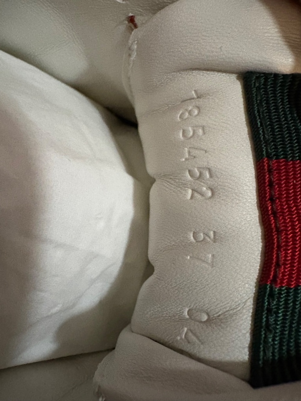 Gucci Re-Web Sneakers - Authentic - Picture 4 of 5